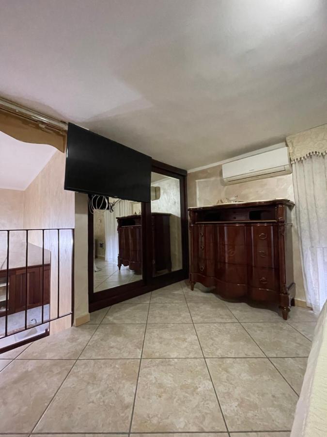 Casa Di Nonna Bertina Apartment Naples Luaran gambar